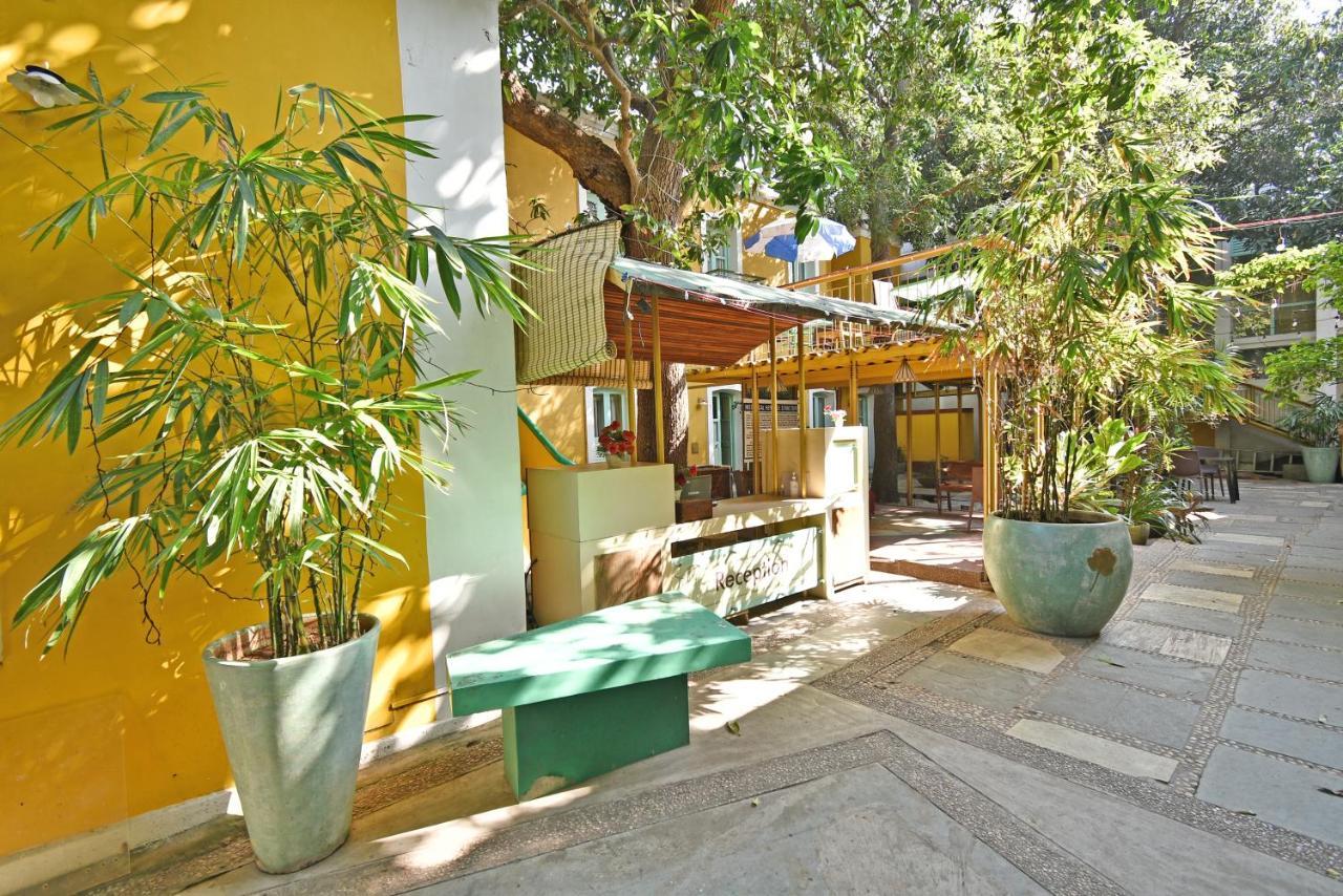 Hotel Villa Des Gouverneurs Pondicherry Bagian luar foto