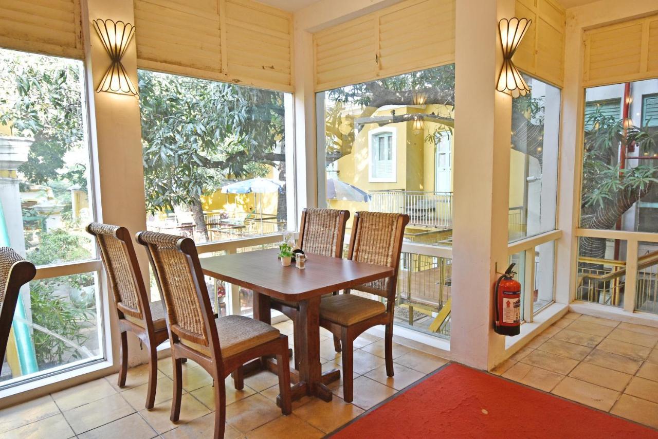 Hotel Villa Des Gouverneurs Pondicherry Bagian luar foto